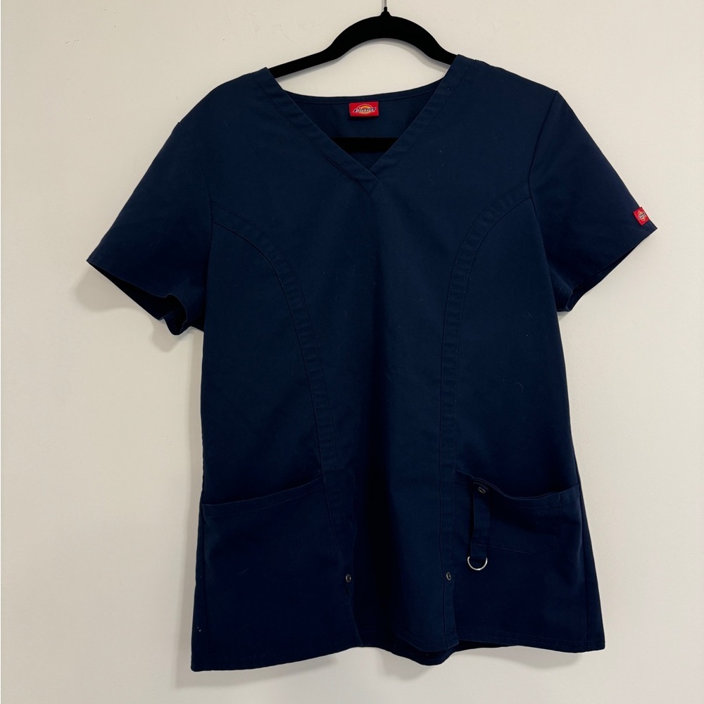 Cherokee women’s navy scrub top